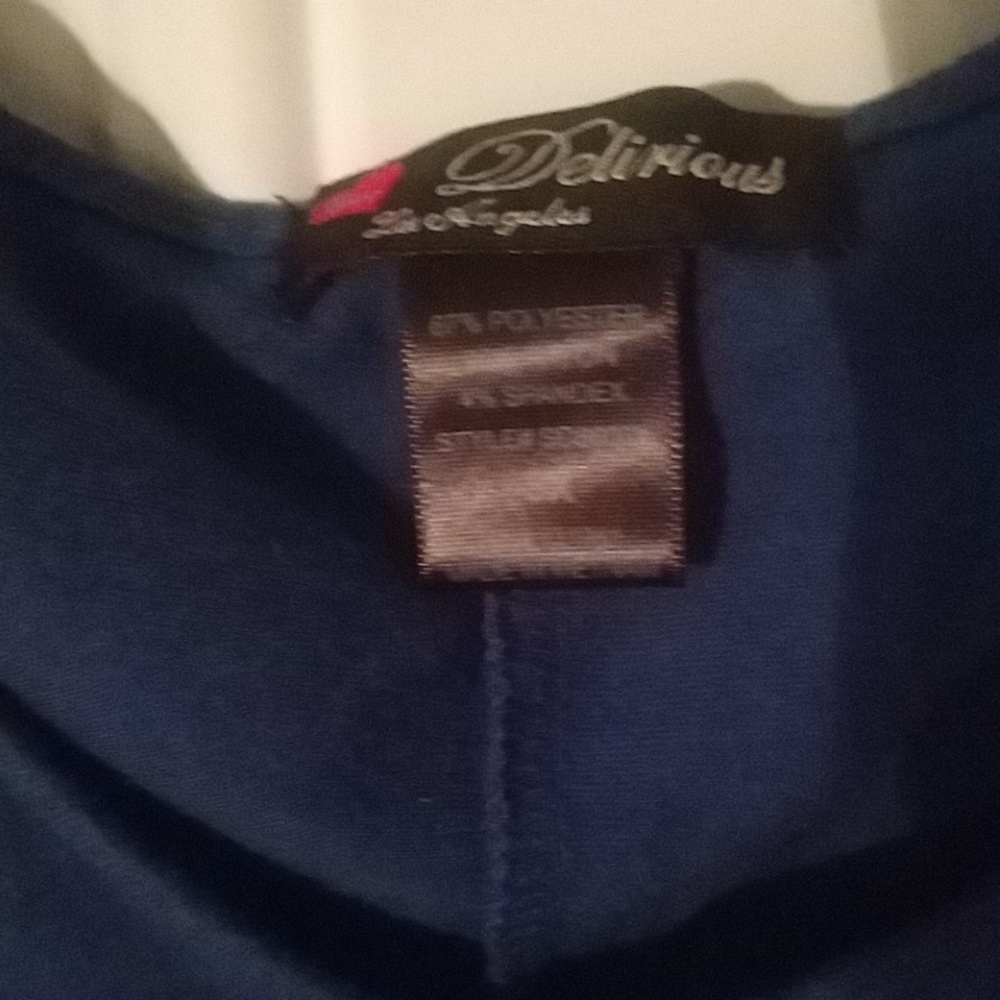 Dress - Picture 2 of 3